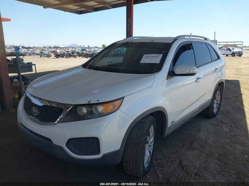 2011 Kia Sorento VIN 5XYKTDA21BG105523 IAAI salvage auction — NORMAL WEAR, Clear-Dealer Only (Arizona), sold $550 on 2026-07-28 (photo 2)