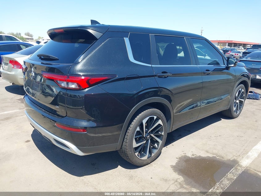 2024 Mitsubishi Outlander VIN JA4J3VA88RZ047616 IAAI salvage auction — LEFT FRONT, Salvage (Arizona), sold $6,200 on 2026-07-28 (photo 4)