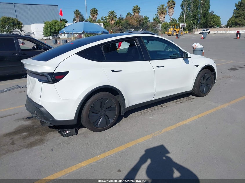 2026 Tesla Model y VIN 7SAYGDEDXTF425171 IAAI salvage auction — WATER/FLOOD, Salvage (California), sold $21,750 on 2026-07-20 (photo 4)