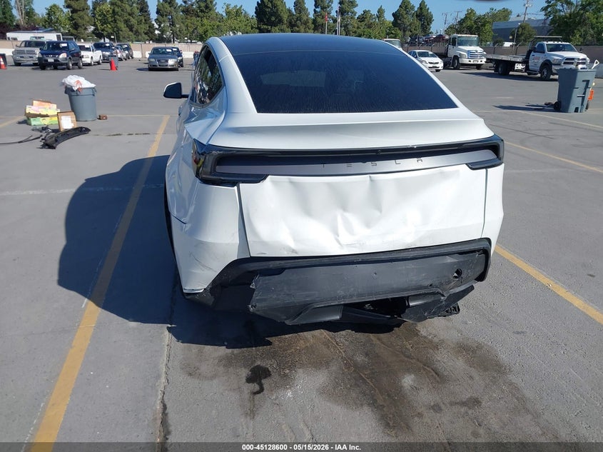 2026 Tesla Model y VIN 7SAYGDEDXTF425171 IAAI salvage auction — WATER/FLOOD, Salvage (California), sold $21,750 on 2026-07-20 (photo 6)