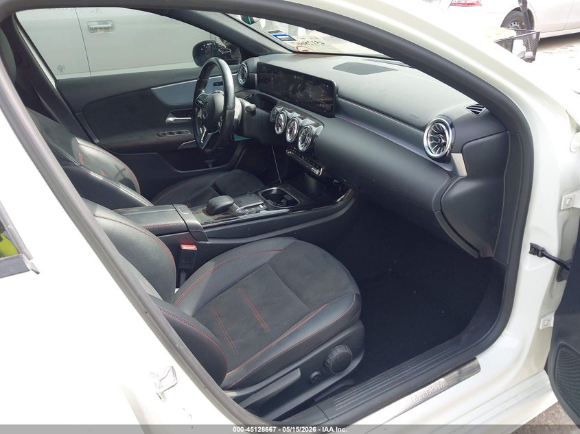 2022 Mercedes-benz A-klasse VIN W1K3G4EB7NJ364028 IAAI salvage auction — FRONT END, Original (Texas), sold $9,100 on 2026-07-22 (photo 5)