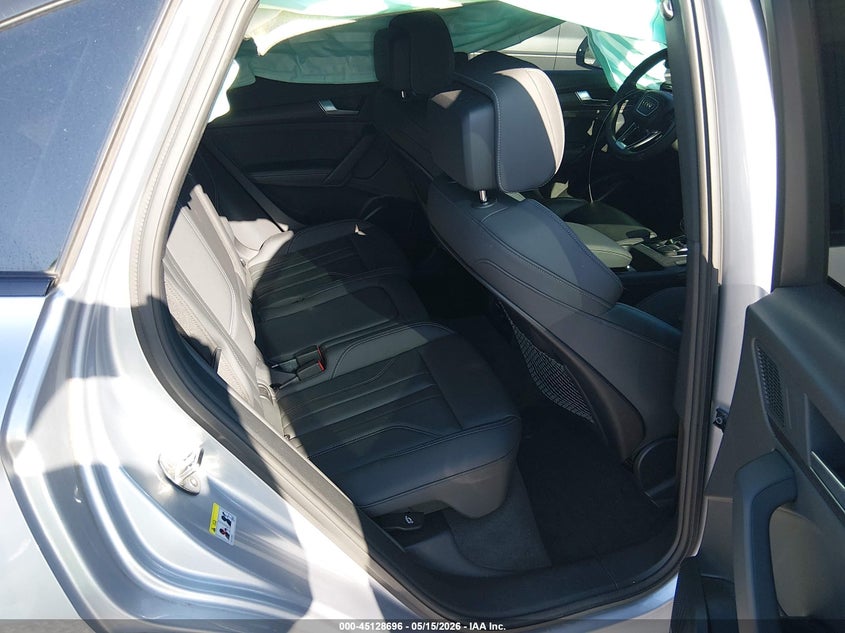 2022 Audi Q5 sportback VIN WA15AAFY5N2083288 IAAI salvage auction — ELECTRICAL, Clear (Alabama), sold $17,300 on 2026-08-27 (photo 8)