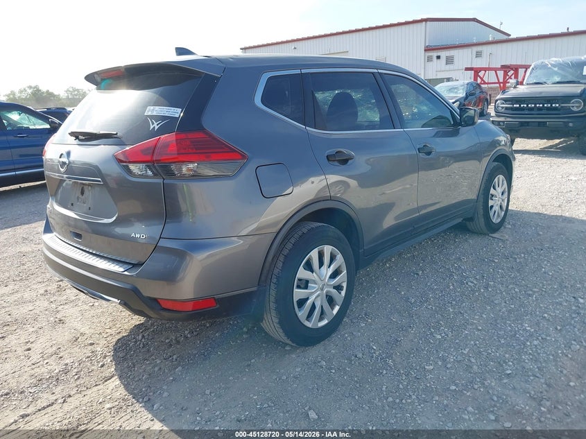 2017 Nissan Rogue VIN JN8AT2MV6HW026614 IAAI salvage auction — HAIL, Clear (Missouri), sold $1,100 on 2026-07-20 (photo 4)