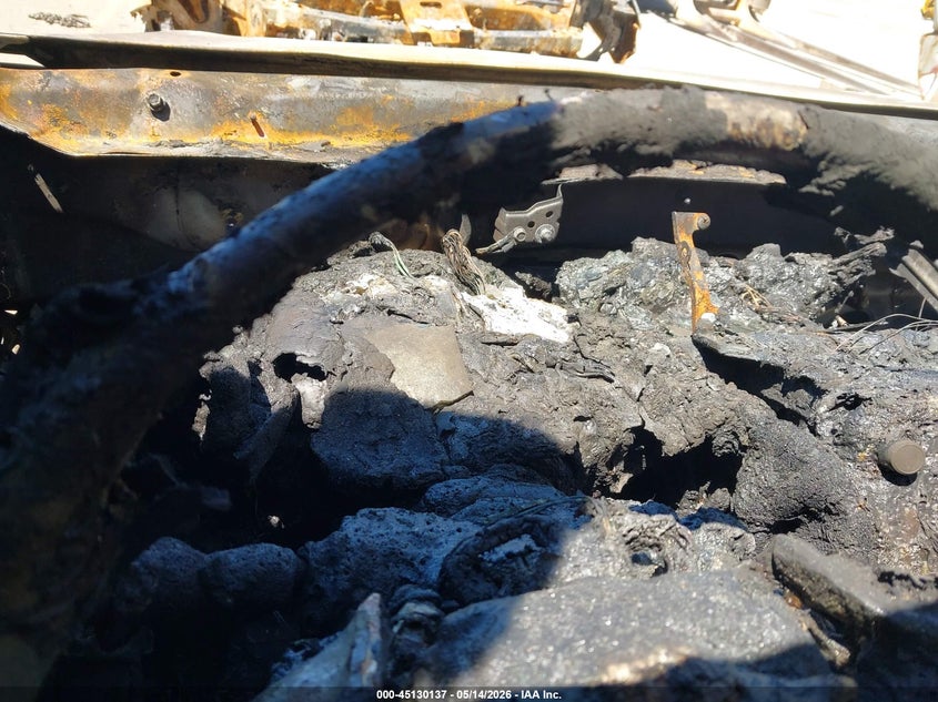 2017 Subaru Xv VIN JF2GPANC7H8217255 IAAI salvage auction — EXTERIOR BURN, Scrap (Michigan), sold $100 on 2026-07-13 (photo 7)