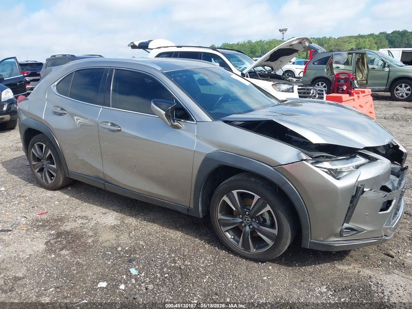 2019 Lexus Ux VIN JTHY3JBHXK2007997 IAAI salvage auction — FRONT END, Salvage (Georgia), sold $4,200 on 2026-07-29 (photo 1)