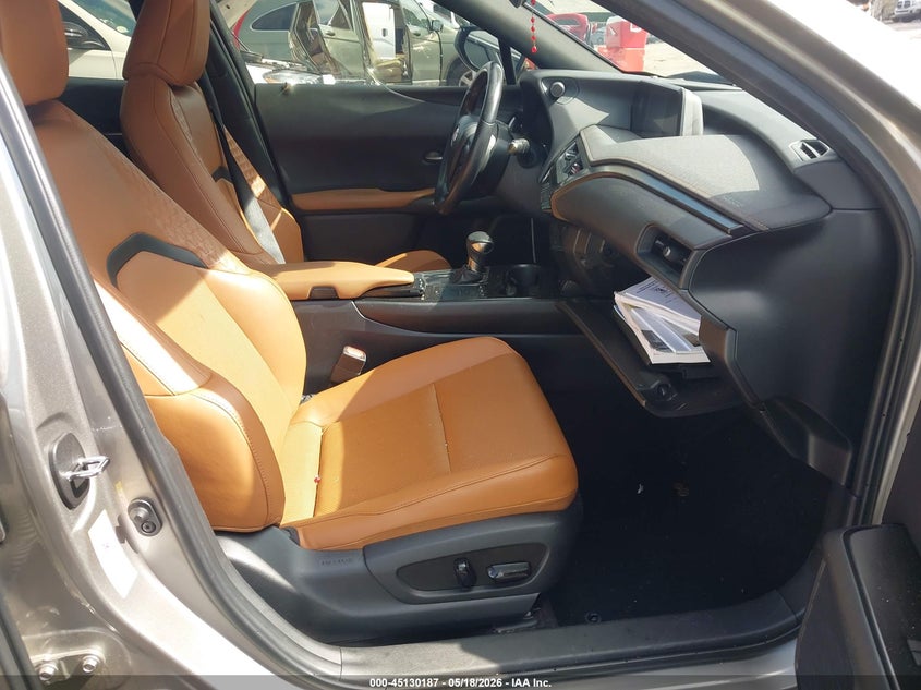 2019 Lexus Ux VIN JTHY3JBHXK2007997 IAAI salvage auction — FRONT END, Salvage (Georgia), sold $4,200 on 2026-07-29 (photo 5)