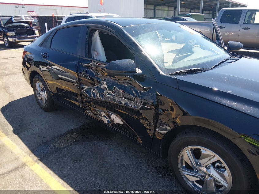 2026 Hyundai Elantra VIN KMHLL4DG0TU168751 IAAI salvage auction — SIDE, Salvage (South Carolina), sold $5,200 on 2026-07-18 (photo 6)