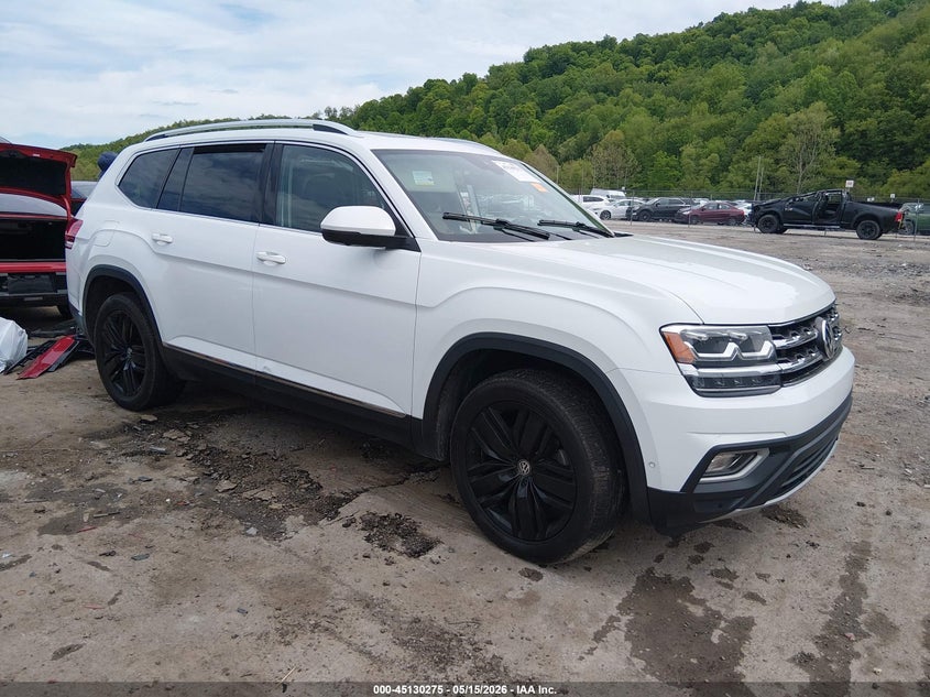 2019 Volkswagen Atlas VIN 1V2NR2CA1KC620187 IAAI salvage auction — SIDE, Salvage (West Virginia), sold $3,650 on 2026-07-17 (photo 1)