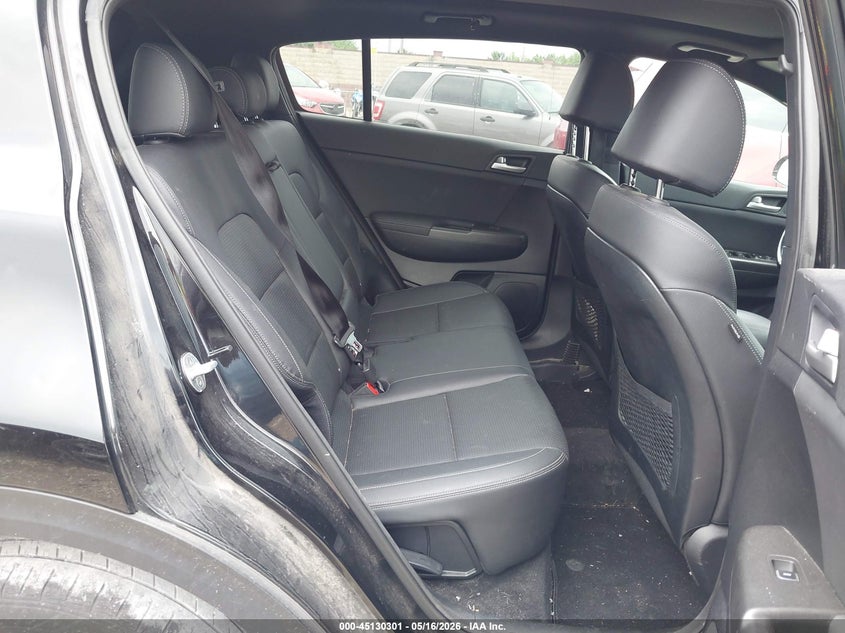 2020 Kia Sportage VIN KNDP6CAC6L7653547 IAAI salvage auction — HAIL, Clear (Missouri), sold $2,250 on 2026-07-06 (photo 5)