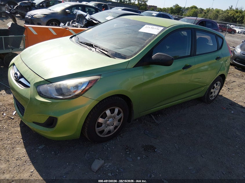 2013 Hyundai Accent VIN KMHCT5AE4DU103072 IAAI salvage auction — RIGHT FRONT, Clear (Tennessee), sold $300 on 2026-07-09 (photo 2)