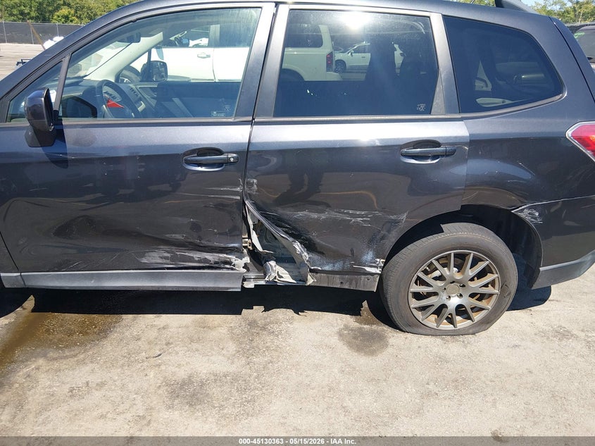 2014 Subaru Forester VIN JF2SJAEC1EH558318 IAAI salvage auction — LEFT & RIGHT, Salvage (South Carolina), sold $375 on 2026-07-08 (photo 6)