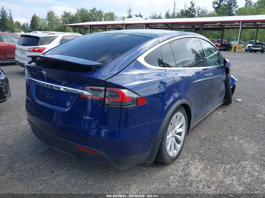 2018 Tesla Model x VIN 5YJXCDE2XJF142415 IAAI salvage auction — RIGHT FRONT, Bill Of Sale (Washington), sold $4,350 on 2026-07-09 (photo 4)
