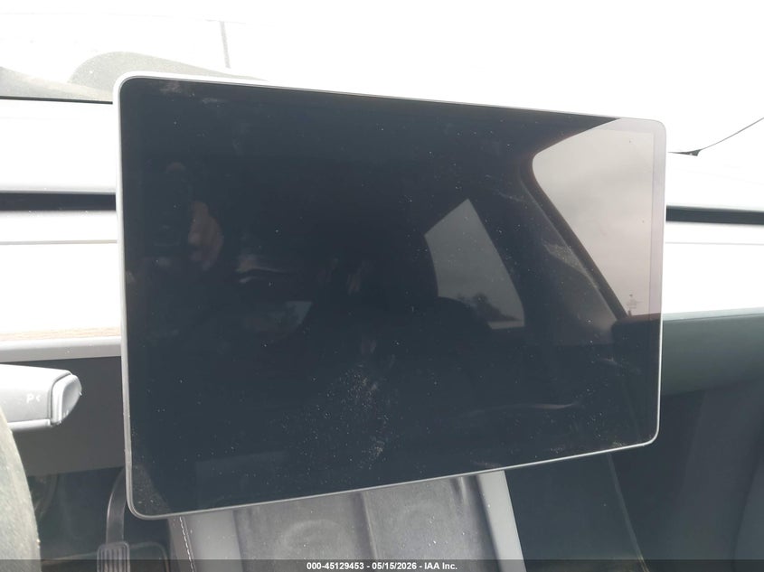2023 Tesla Model y VIN 7SAYGDEE3PA115777 IAAI salvage auction — WATER/FLOOD, Salvage (California), sold $3,750 on 2026-07-28 (photo 7)