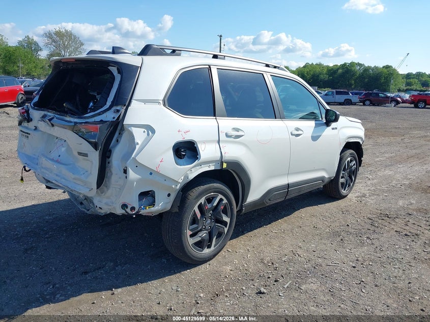 2025 Subaru Forester VIN JF2SLSED7SH447700 IAAI salvage auction — FRONT & REAR, Salvage (New Jersey), sold $7,500 on 2026-07-07 (photo 4)