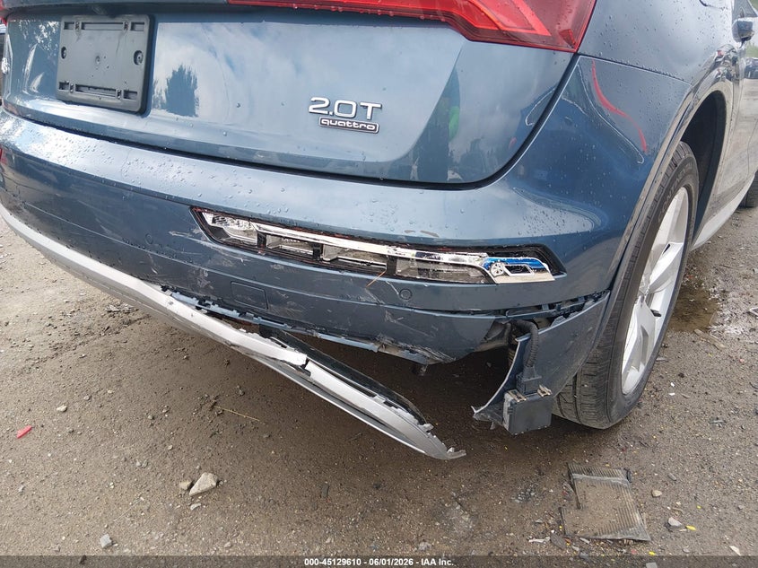 2018 Audi Q5 VIN WA1BNAFY8J2166750 IAAI salvage auction — REAR END, Salvage (Massachusetts), sold $7,600 on 2026-07-29 (photo 6)