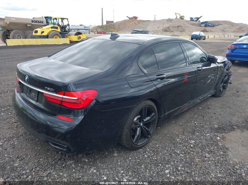 2018 BMW 7er VIN WBA7F2C51JG424941 IAAI salvage auction — RIGHT FRONT, Mv-907A (New York), sold $8,325 on 2026-07-14 (photo 4)