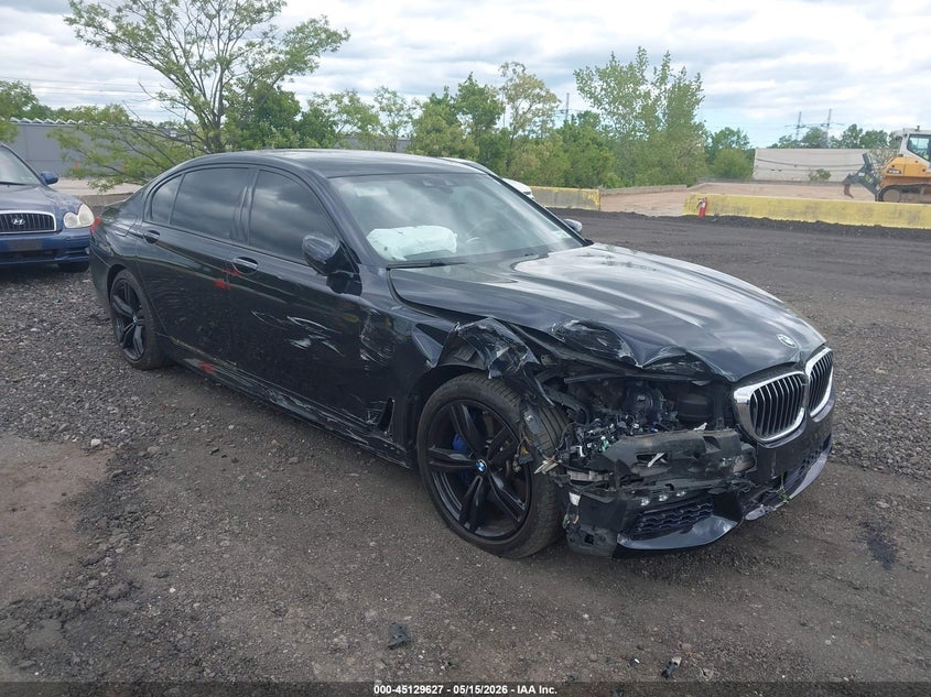 2018 BMW 7er VIN WBA7F2C51JG424941 IAAI salvage auction — RIGHT FRONT, Mv-907A (New York), sold $8,325 on 2026-07-14 (photo 6)