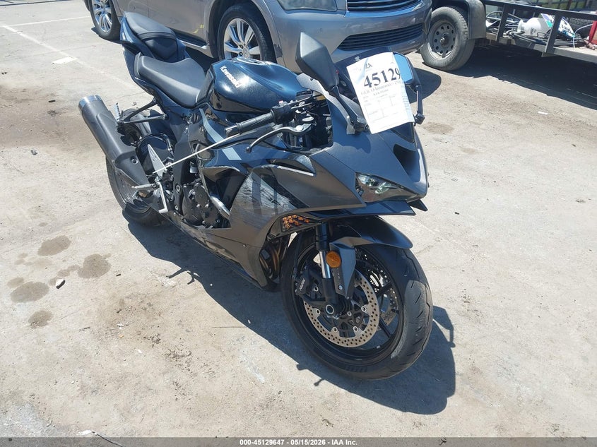 2026 Kawasaki Zx VIN JKBZXJJ15TA045276 IAAI salvage auction — SIDE, Salvage (Idaho), sold $5,300 on 2026-07-07 (photo 1)