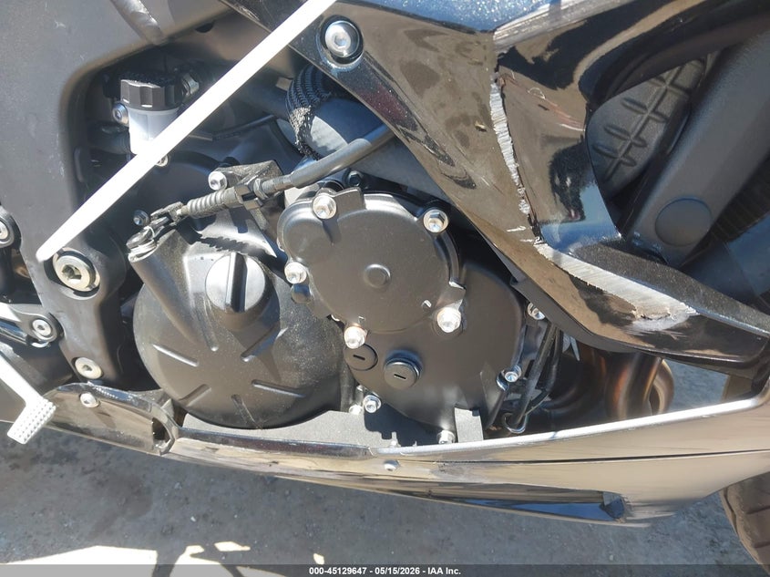 2026 Kawasaki Zx VIN JKBZXJJ15TA045276 IAAI salvage auction — SIDE, Salvage (Idaho), sold $5,300 on 2026-07-07 (photo 8)