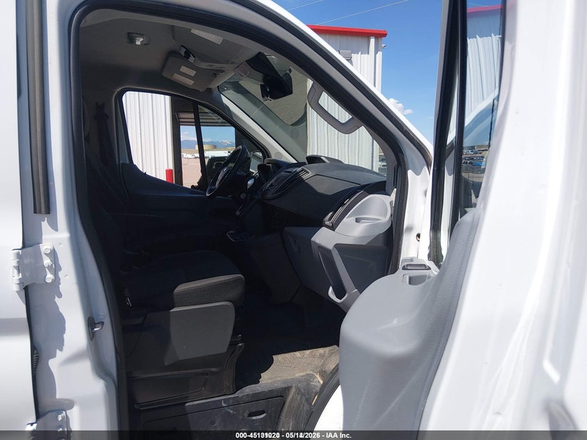 2019 Ford Transit 150 VIN 1FTYE1ZM3KKA26986 IAAI salvage auction — NORMAL WEAR, Sf97 (Colorado), sold $23,250 on 2026-07-08 (photo 5)