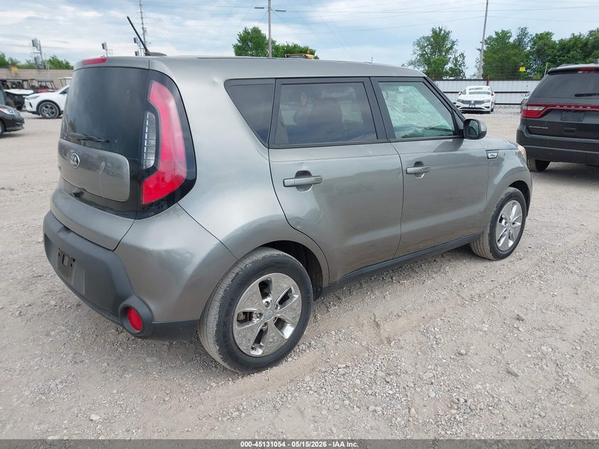 2015 Kia Soul VIN KNDJN2A21F7138115 IAAI salvage auction — HAIL, Clear (Missouri), sold $1,425 on 2026-07-13 (photo 4)