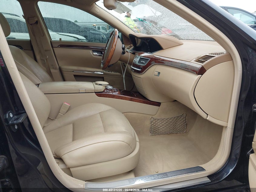 2010 Mercedes-benz S class VIN WDDNG8GB2AA319649 IAAI salvage auction — FRONT END, Clear (Oklahoma), sold $975 on 2026-08-19 (photo 5)