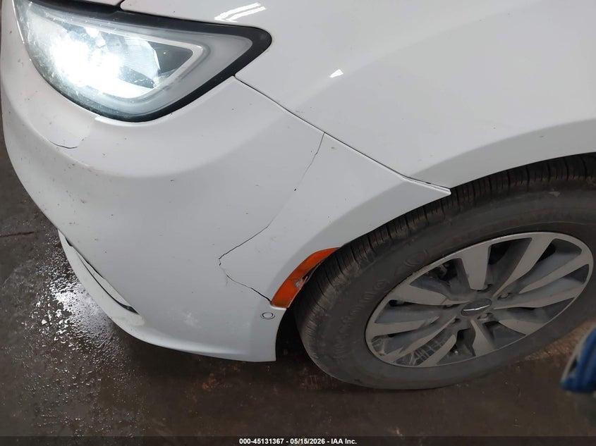 2023 Chrysler Pacifica VIN 2C4RC1L77PR558876 IAAI salvage auction — NORMAL WEAR, SF97 (South Dakota), sold $25 on 2026-09-03 (photo 6)