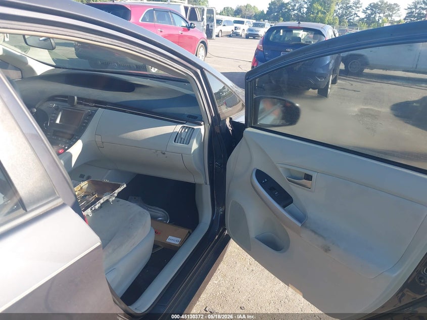 2013 Toyota Prius VIN JTDKN3DU0D5605718 IAAI salvage auction — NORMAL WEAR, Clear (Montana), sold $300 on 2026-07-15 (photo 5)