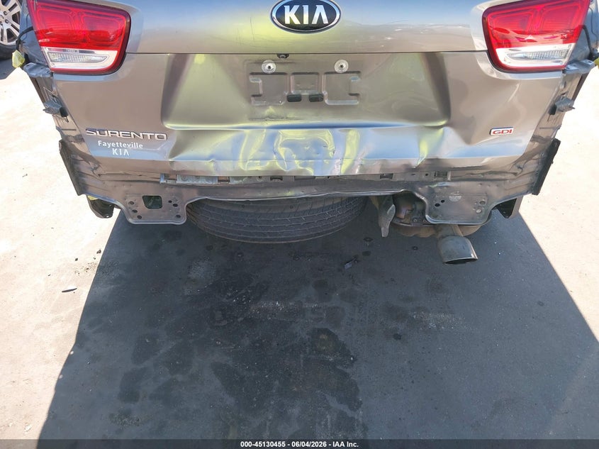2018 Kia Sorento VIN 5XYPG4A38JG406663 IAAI salvage auction — REAR END, Salvage Title, sold $3,200 on 2026-07-22 (photo 6)