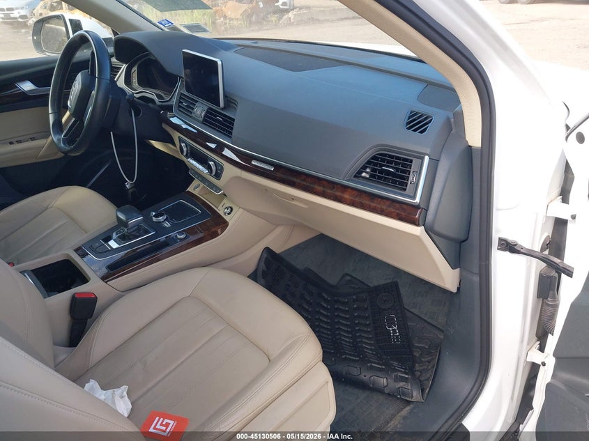 2020 Audi Q5 VIN WA1BNAFY1L2070008 IAAI salvage auction — REAR END, Mv-907A (New York), sold $10,900 on 2026-07-14 (photo 5)