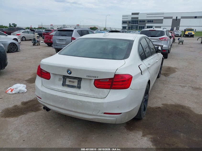 2015 BMW 3er VIN WBA3A5G57FNP34264 IAAI salvage auction — FRONT END, Original (Texas), sold $875 on 2026-07-07 (photo 4)