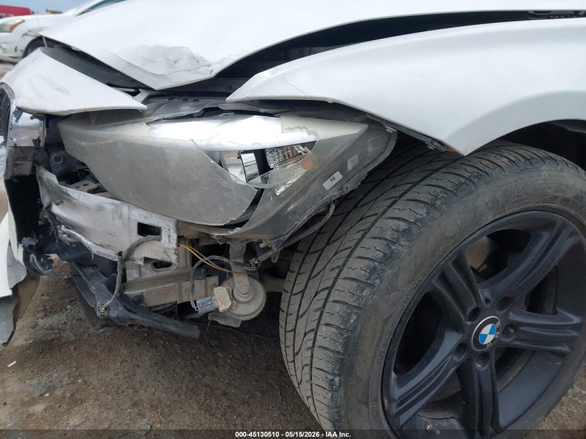 2015 BMW 3er VIN WBA3A5G57FNP34264 IAAI salvage auction — FRONT END, Original (Texas), sold $875 on 2026-07-07 (photo 6)