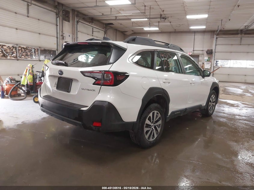 2025 Subaru Outback VIN 4S4BTAAC1S3299249 IAAI salvage auction — SIDE, Salvage (Maine), sold $8,100 on 2026-08-24 (photo 4)