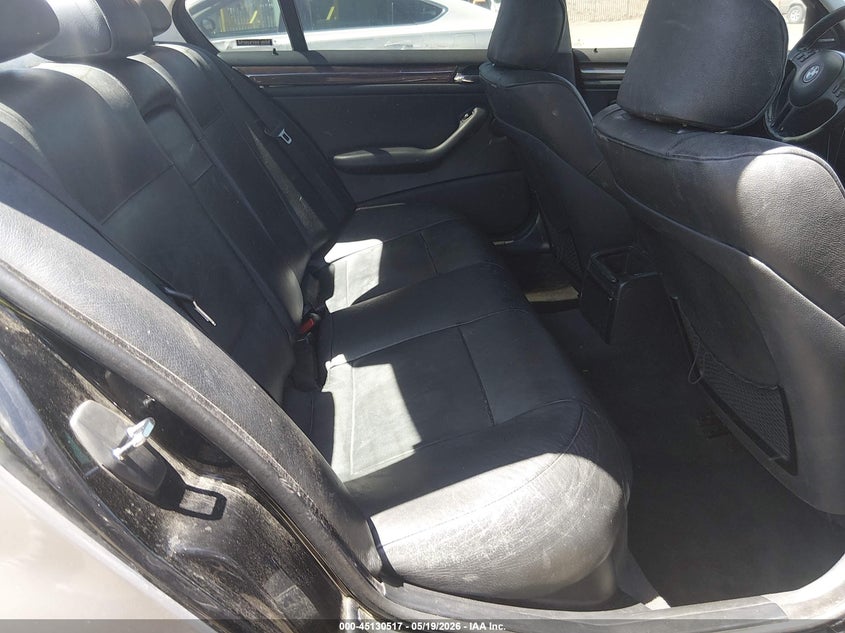 2003 BMW 3 series VIN WBAEW534X3PG22472 IAAI salvage auction — FRONT END, Salvage (Nevada), sold $25 on 2026-07-31 (photo 8)