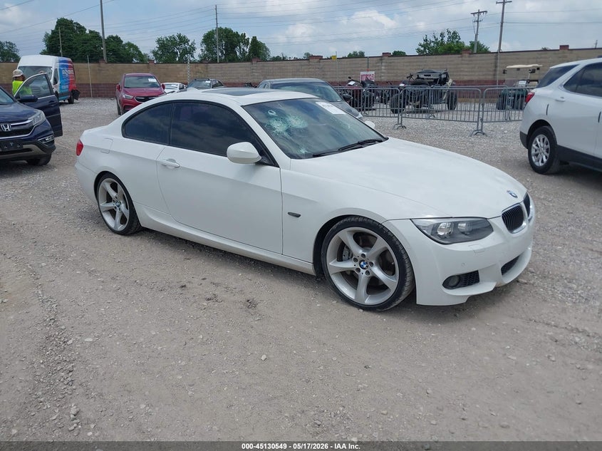 2013 BMW 3er VIN WBAKG7C55DJ437994 IAAI salvage auction — HAIL, Clear (Missouri), sold $5,000 on 2026-08-03 (photo 1)
