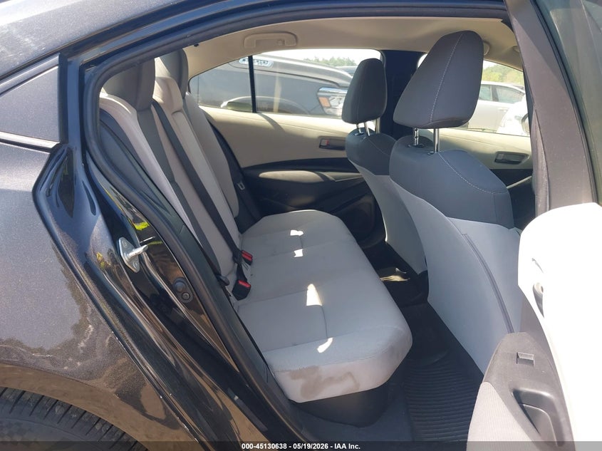 2022 Toyota Corolla VIN JTDEAMDE3NJ049422 IAAI salvage auction — REAR END, Salvage (Massachusetts), sold $3,550 on 2026-07-10 (photo 8)