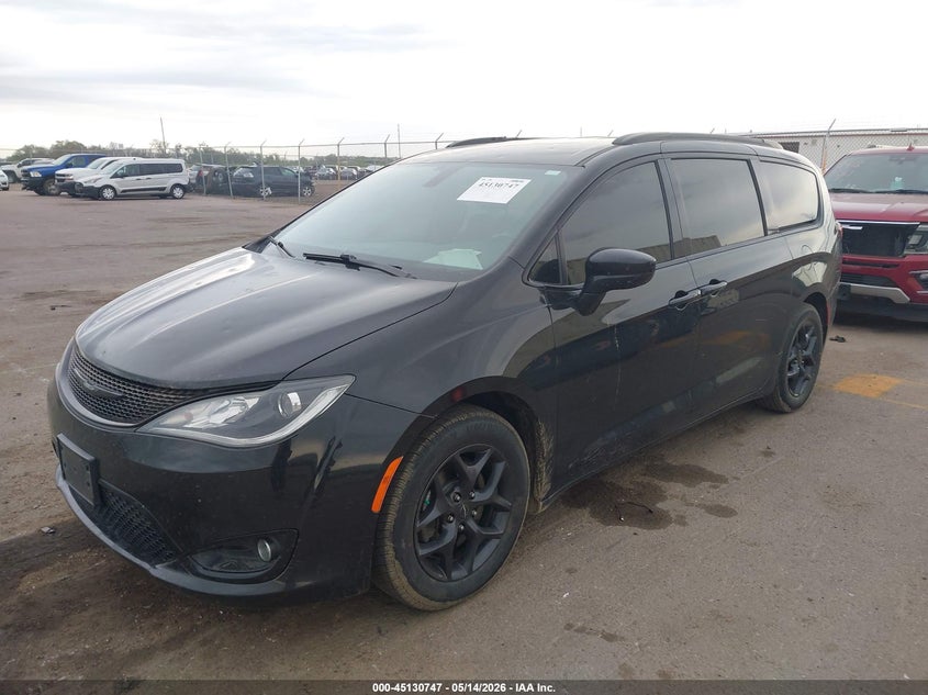 2019 Chrysler Pacifica VIN 2C4RC1BGXKR630499 IAAI salvage auction — HAIL, Regular (South Dakota), sold $4,025 on 2026-08-18 (photo 2)