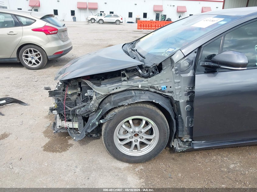 2020 Toyota Prius VIN JTDKARFU8L3114416 IAAI salvage auction — FRONT END, Original (Texas), sold $3,650 on 2026-07-11 (photo 6)