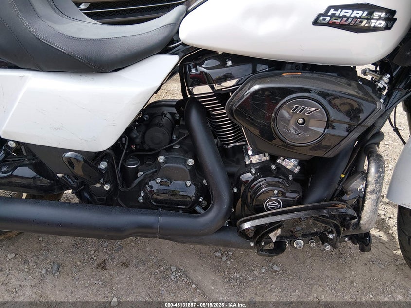 2025 Harley-davidson Road glide VIN 1HD1KH714SB642951 IAAI salvage auction — LEFT SIDE, Salvage (Kentucky), sold $9,800 on 2026-07-22 (photo 9)
