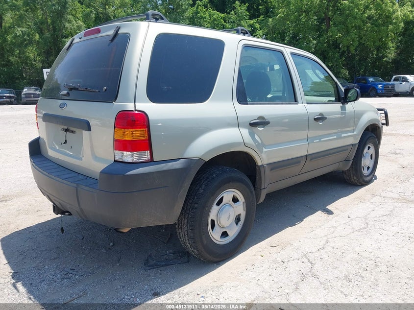 2005 Ford Escape VIN 1FMYU92Z25KA75555 IAAI salvage auction — NORMAL WEAR, Clear (Missouri), sold $550 on 2026-07-11 (photo 4)