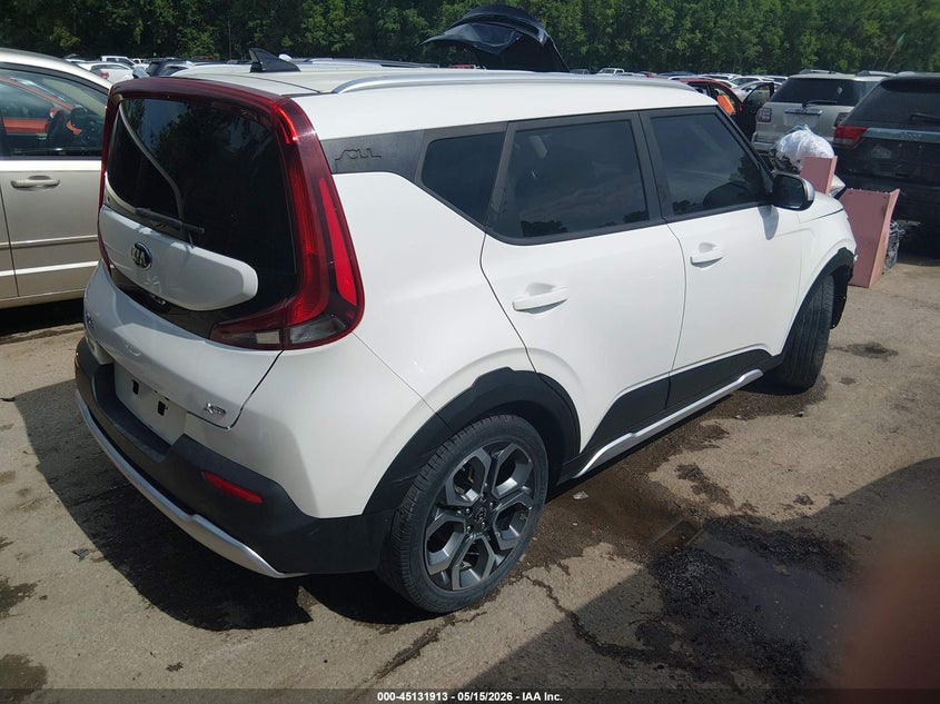 2020 Kia Soul VIN KNDJ23AU8L7064140 IAAI salvage auction — FRONT & REAR, Salvage (Missouri), sold $2,350 on 2026-07-08 (photo 4)