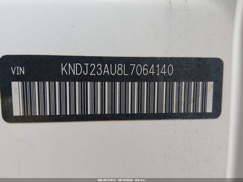 2020 Kia Soul VIN KNDJ23AU8L7064140 IAAI salvage auction — FRONT & REAR, Salvage (Missouri), sold $2,350 on 2026-07-08 (photo 9)
