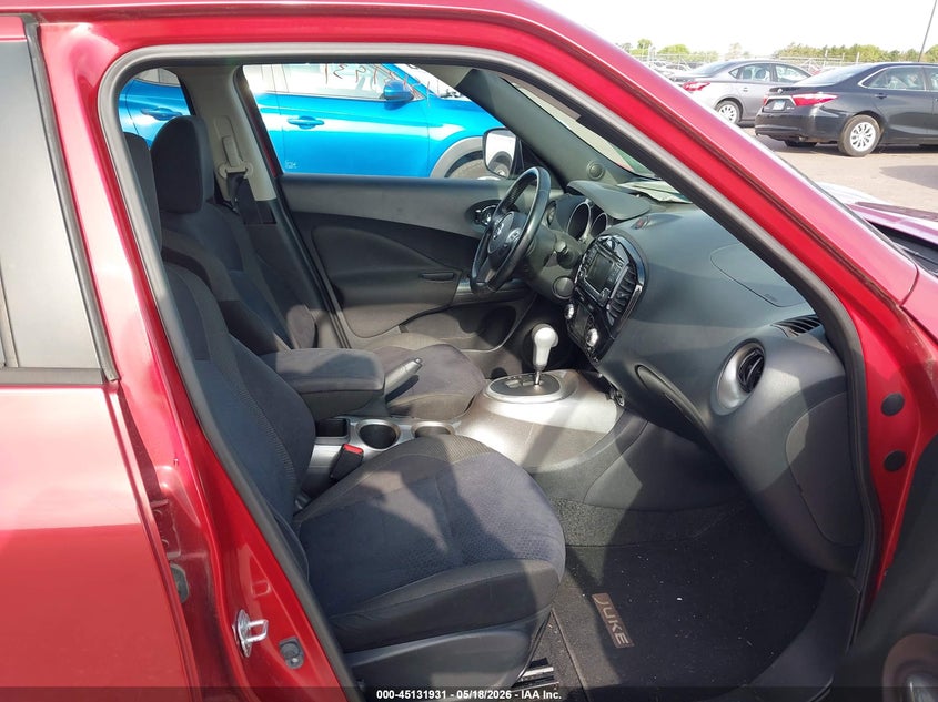 2015 Nissan Juke VIN JN8AF5MV5FT554653 IAAI salvage auction — HAIL, Salvage (Minnesota), sold $3,200 on 2026-07-20 (photo 5)
