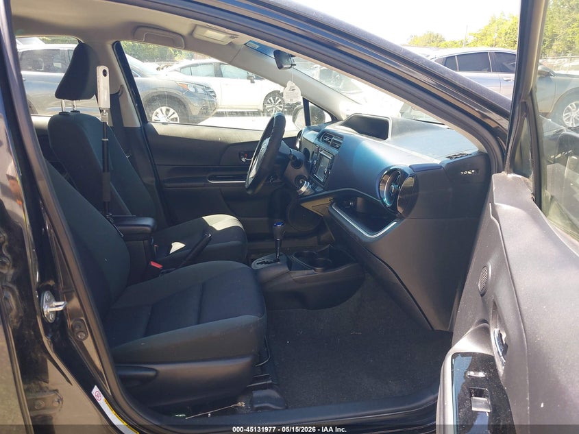 2016 Toyota Prius c VIN JTDKDTB35G1126560 IAAI salvage auction — LEFT FRONT, Salvage (North Carolina), sold $1,125 on 2026-07-30 (photo 5)