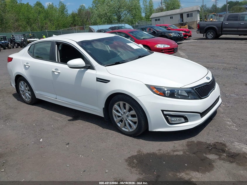 2015 Kia Optima VIN 5XXGM4A70FG499072 IAAI salvage auction — FRONT & REAR, Salvage (Idaho), sold $1,550 on 2026-07-14 (photo 1)
