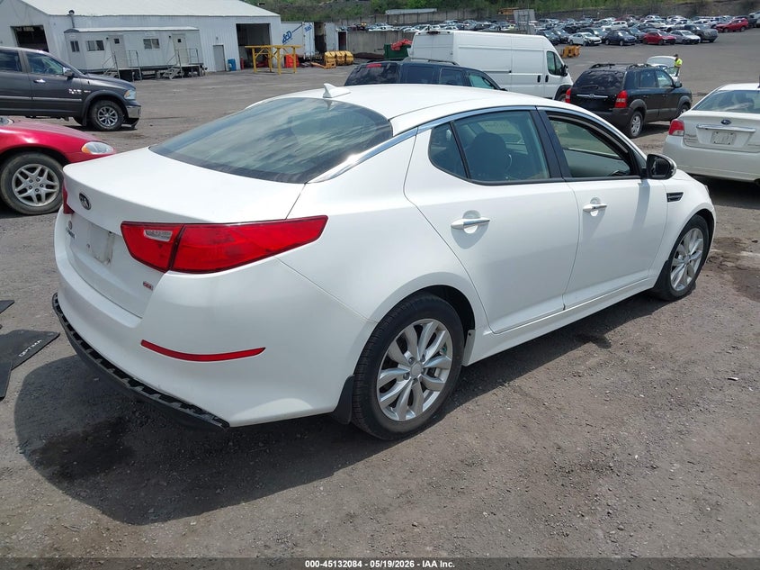 2015 Kia Optima VIN 5XXGM4A70FG499072 IAAI salvage auction — FRONT & REAR, Salvage (Idaho), sold $1,550 on 2026-07-14 (photo 4)