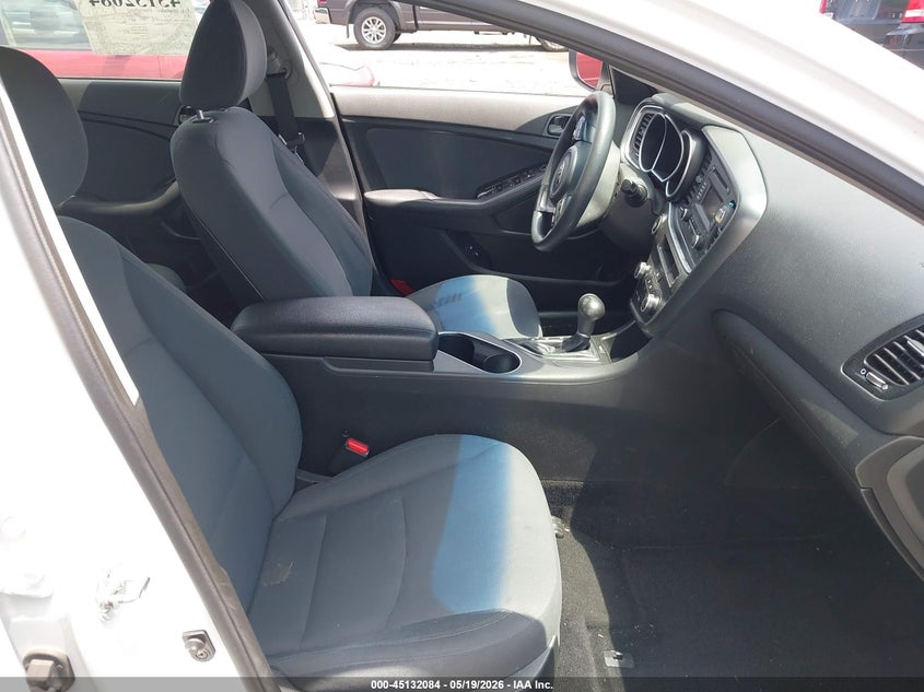 2015 Kia Optima VIN 5XXGM4A70FG499072 IAAI salvage auction — FRONT & REAR, Salvage (Idaho), sold $1,550 on 2026-07-14 (photo 5)