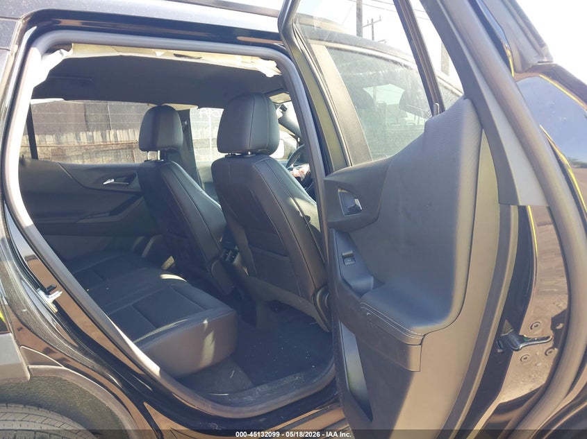 2026 Chevrolet Equinox VIN 3GNAXHEG5TL271588 IAAI salvage auction — RIGHT FRONT, Clear (Michigan), sold $8,400 on 2026-07-30 (photo 8)