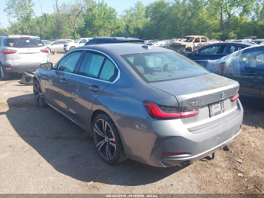 2024 BMW 3er VIN 3MW89FF00R8E83122 IAAI salvage auction — RIGHT SIDE, Salvage (Ohio), sold $13,700 on 2026-07-28 (photo 3)
