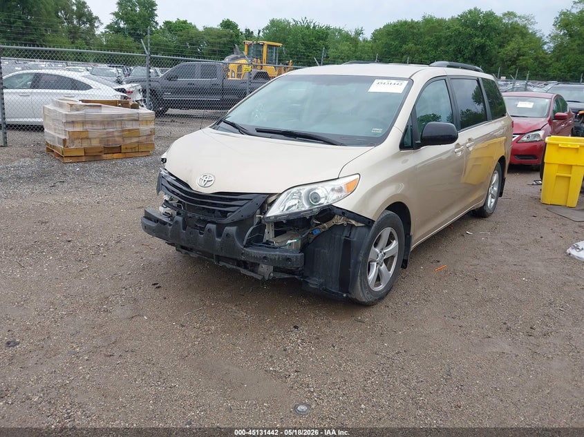 2013 Toyota Sienna VIN 5TDKK3DC2DS400542 IAAI salvage auction — FRONT END, Salvage (Missouri), sold $875 on 2026-07-06 (photo 2)